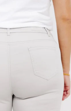 Toscane Boutique Pantalons|Pantacourt superstretch détail rivet AVOINE