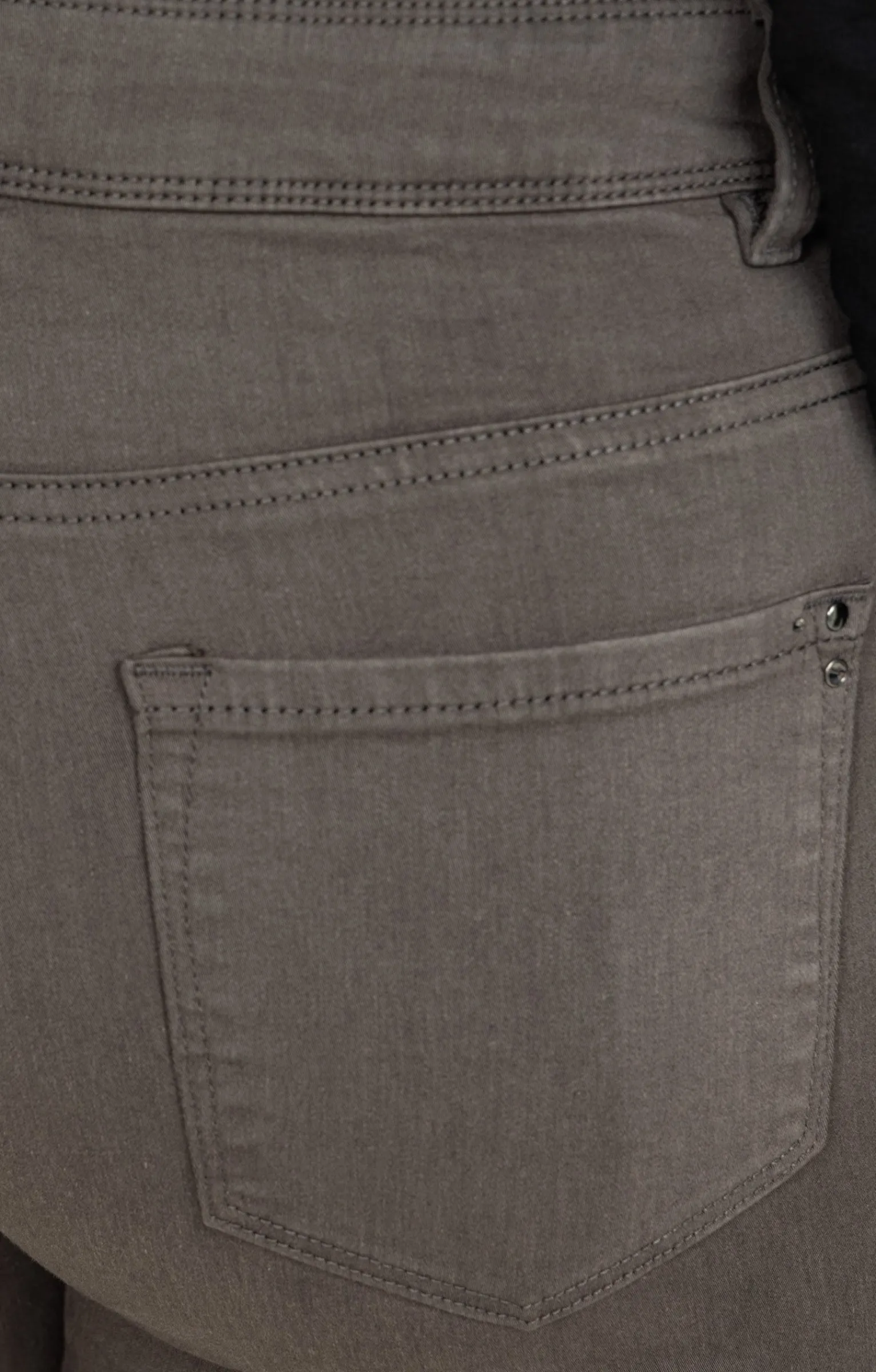 Toscane Boutique Pantalons|Pantalon droit effet satin KAKI