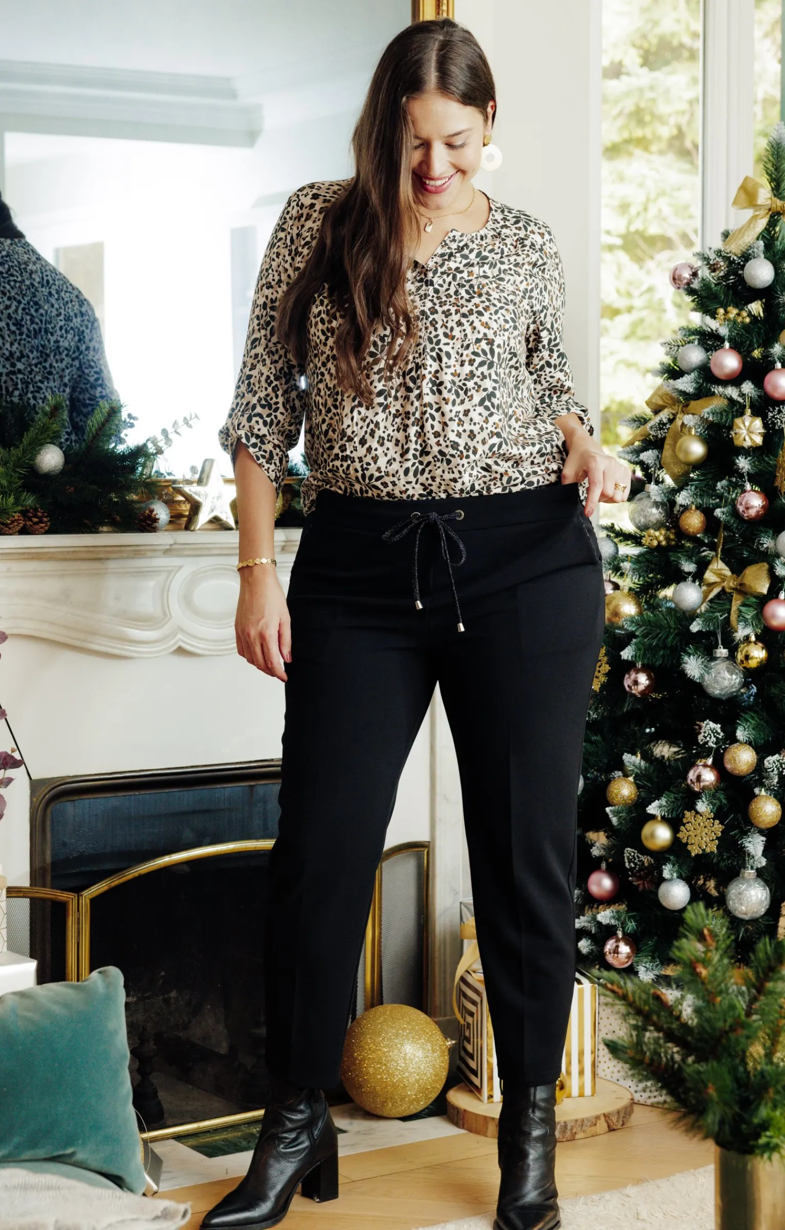 Toscane Boutique Pantalons|Pantalon droit forme jogging brillant NOIR