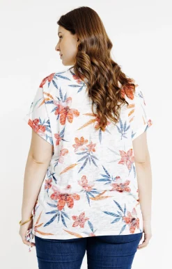 Toscane Boutique Tee-shirts|Tee-shirt à imprimé fleurs CELADON