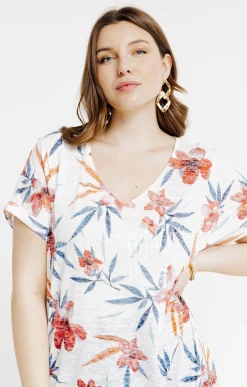Toscane Boutique Tee-shirts|Tee-shirt à imprimé fleurs CELADON