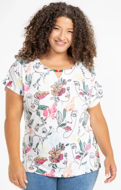 Toscane Boutique Tee-shirts|Tee-shirt à imprimé visages CELADON