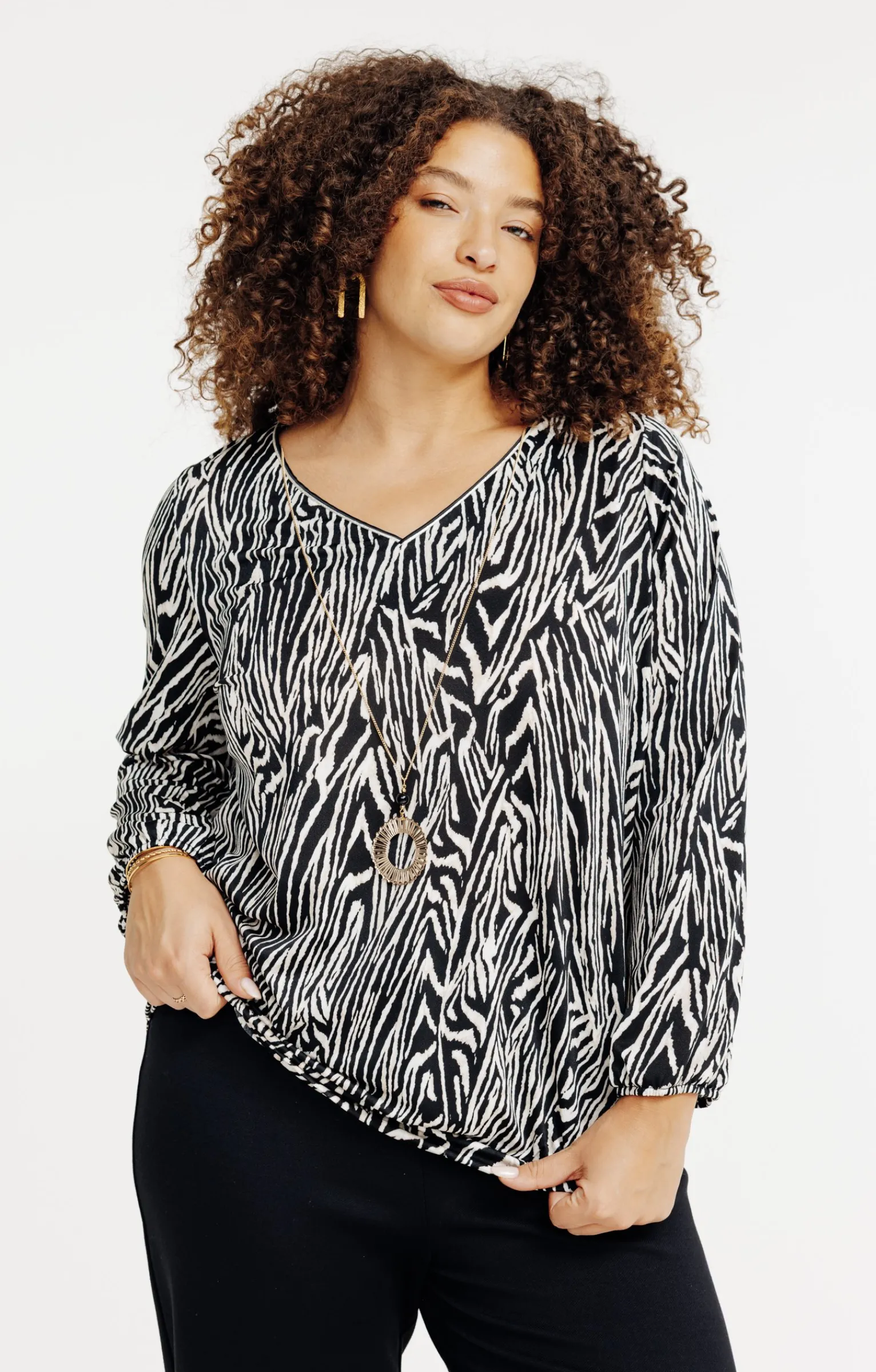 Toscane Boutique Tee-shirts|Tee-shirt zébré avec collier NOIR