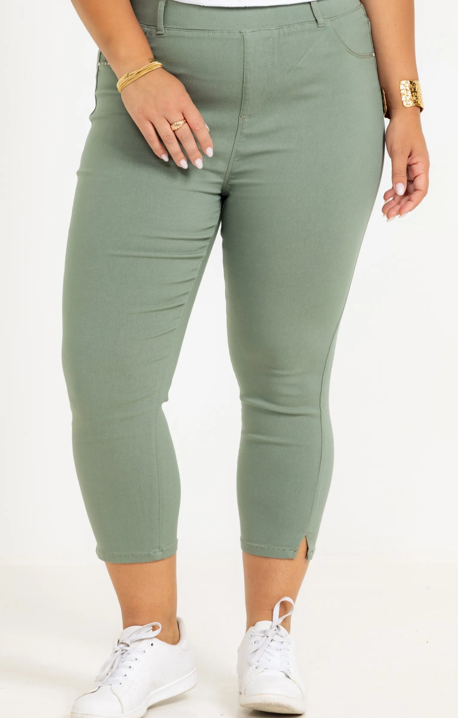 Toscane Boutique Pantalons|Tregging court stretch détail rivet TILLEUL