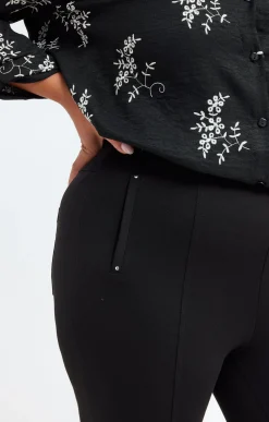 Toscane Boutique Pantalons|Tregging en maille poche décorée NOIR